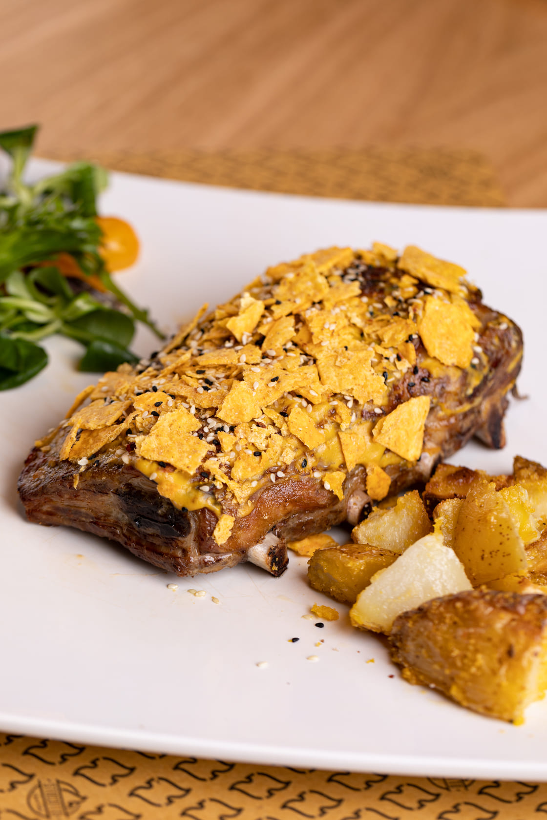 Costine ribs Stocotto con una presentazione vivace